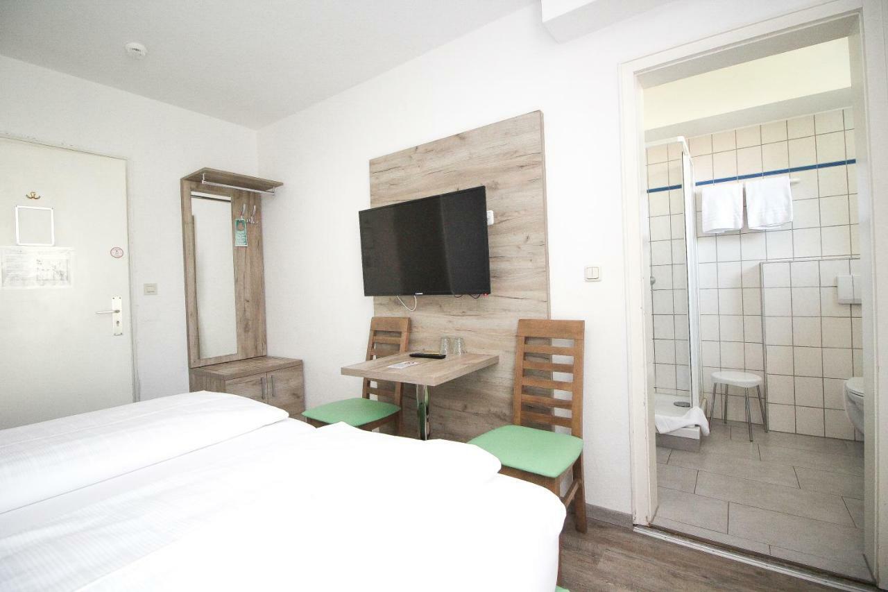 Hotel Pension Koeberl München Buitenkant foto